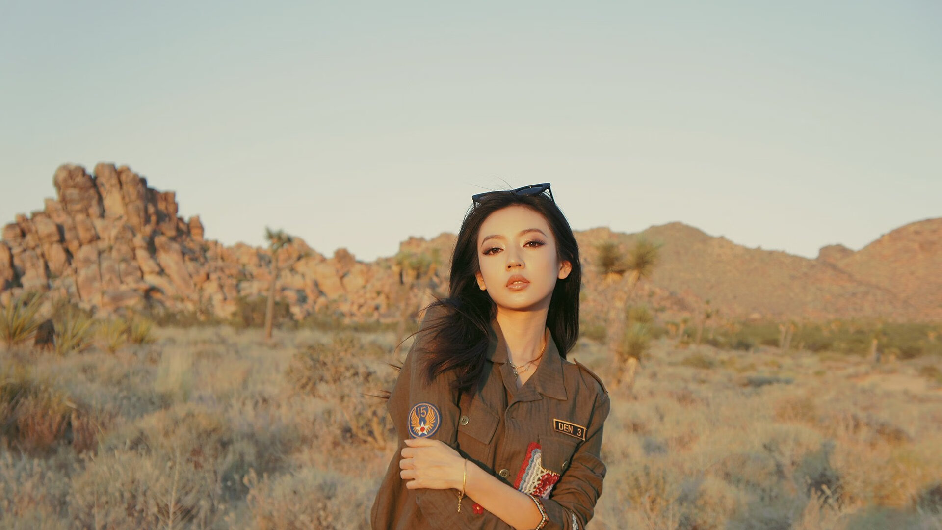 开云官网APP下载-“直线冲刺：极速飙车的燃爆瞬间”，超跑直线加速比赛